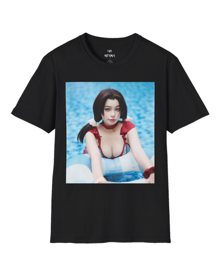 POOL SIREN PRESENCE – Character Tee